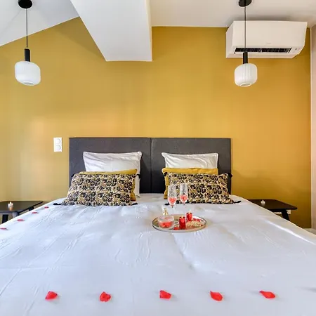 Апартаменты Le 11 Jacuzzi Avec Terrasses Clim Netflix Parking