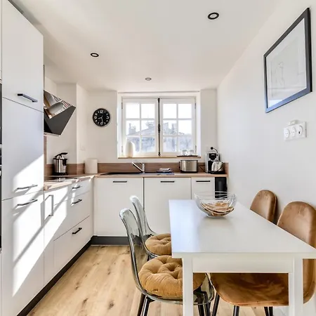 Les Cles De Laure - Le 11 Jacuzzi Avec Terrasses Clim Netflix Parking