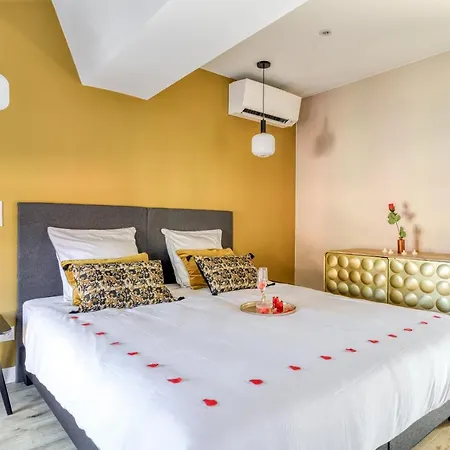 Les Cles De Laure - Le 11 Jacuzzi Avec Terrasses Clim Netflix Parking * Carcassonne
