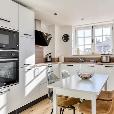 Apartment Les Cles De Laure - Le 11 Jacuzzi Avec Terrasses Clim Netflix Parking