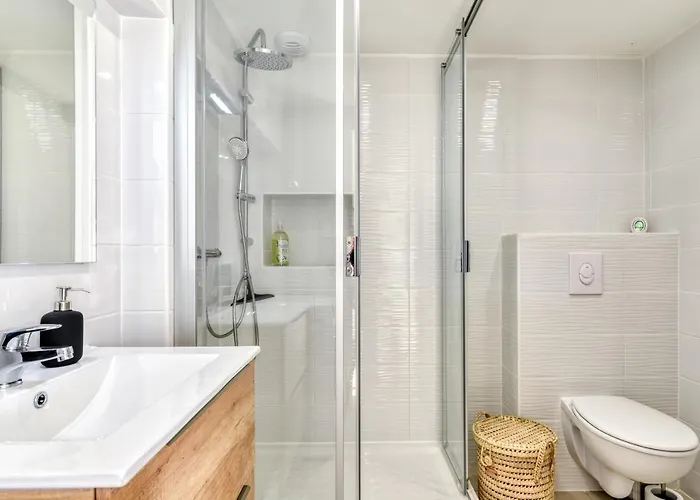 Apartament Le 11 Jacuzzi Avec Terrasses Clim Netflix Parking